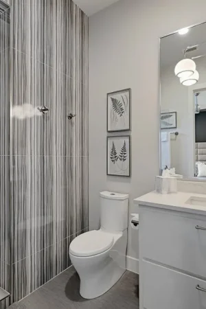 666ff8e670a95389e4b7780f_31. Treasure Peak Estate Bath 2 (1)